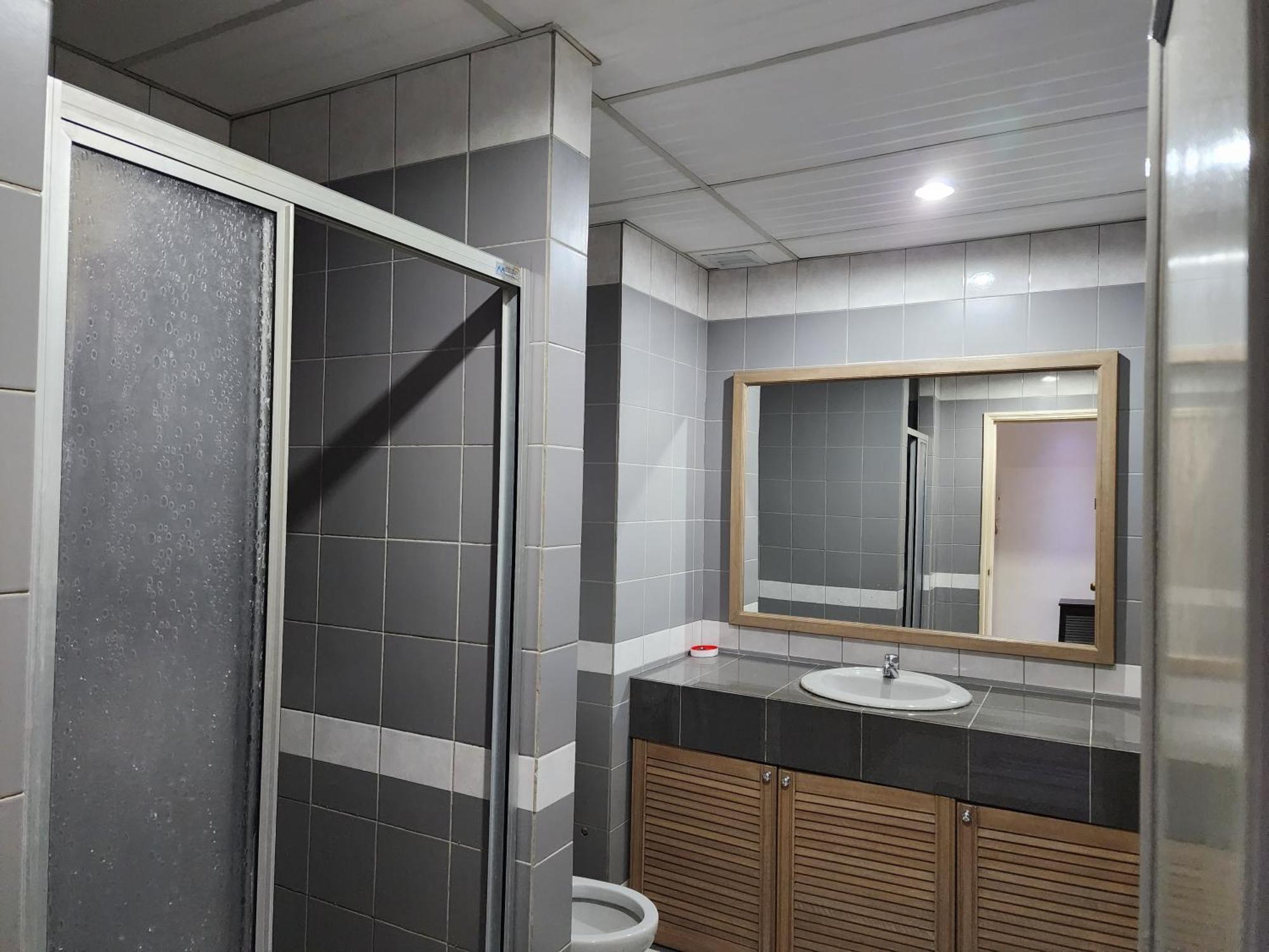 Riverbank Suites Kuching Waterfront エクステリア 写真